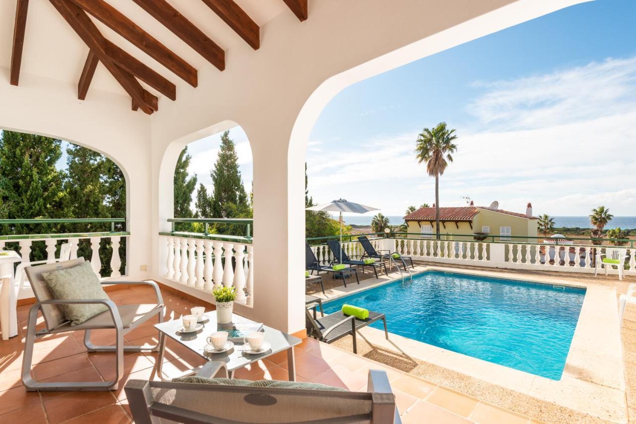 Villa Carolina Son Bou Exteriör bild